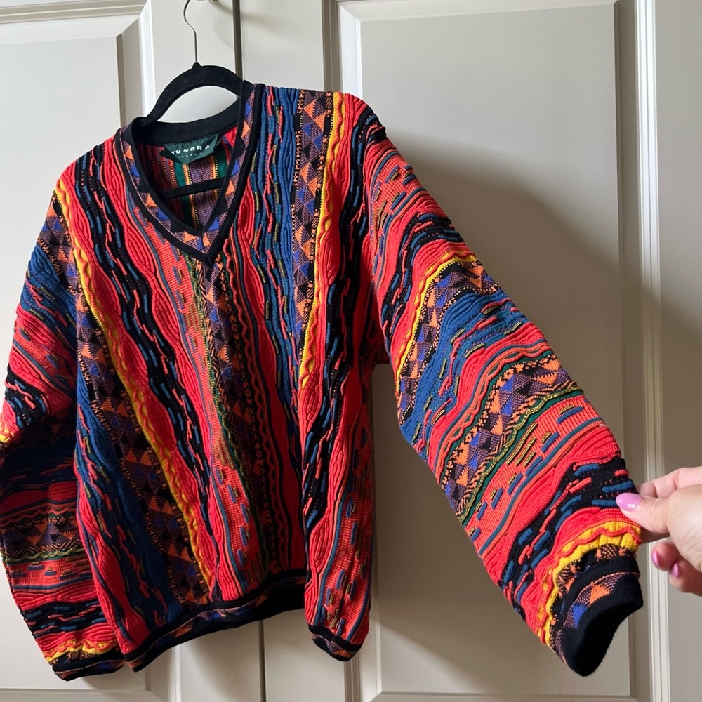 Vintage Tundra Canada Coogi Style Sweater multi-colored 3D knit pattern - Large - Picture 3 of 8